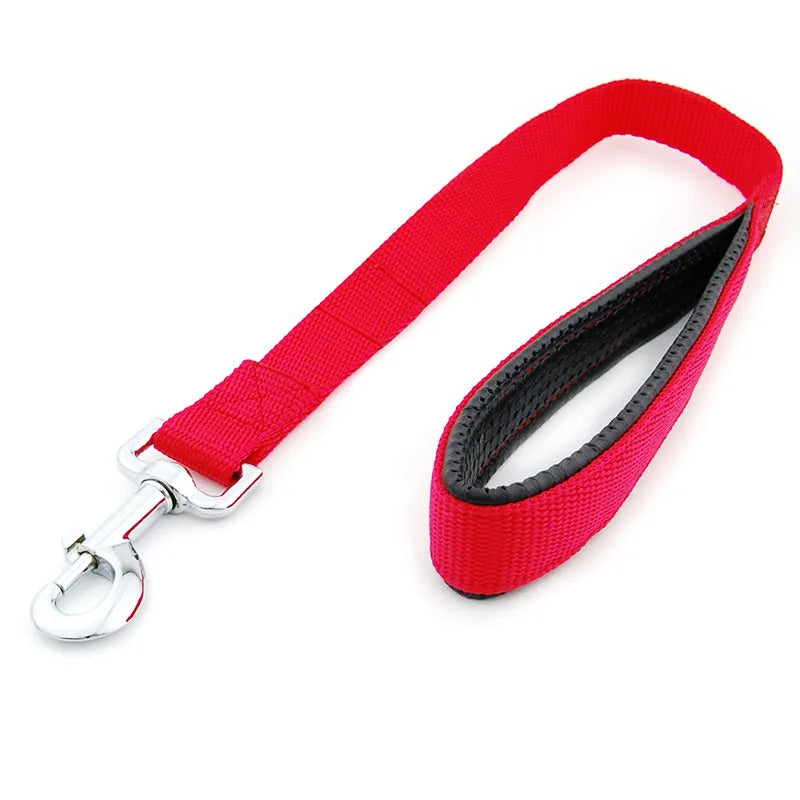 Dog Leash Short Dogs Leash Durable Nylon Leashes for Large Dog Walking Rope Comfortable Handle Dogs Leashes Seat Belts Pet Chain