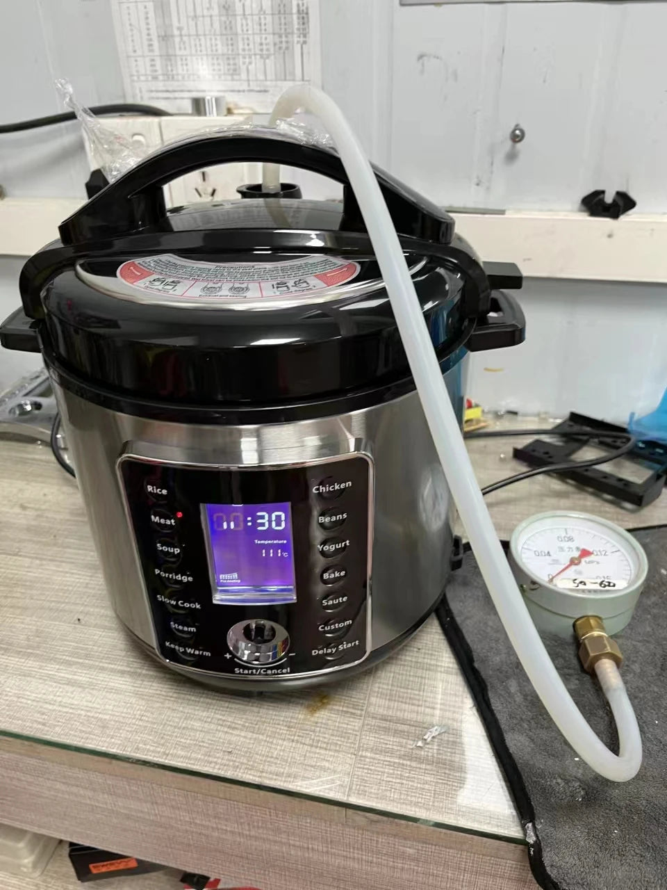 Factory Direct 6L Non-Stick Coating Inner Pot Sale Custom Household Electric Pressure Cooker